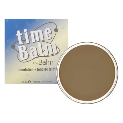 Cutia timeBalm și cutiuța deschisă cu fond de ten cremă, nuanța After Dark