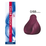 Cutia Wella Color Touch Special Mix 0/68 alături de mostra de culoare violet